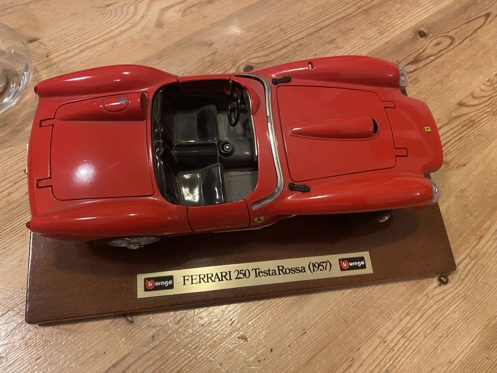 Sprzedam model ferrari