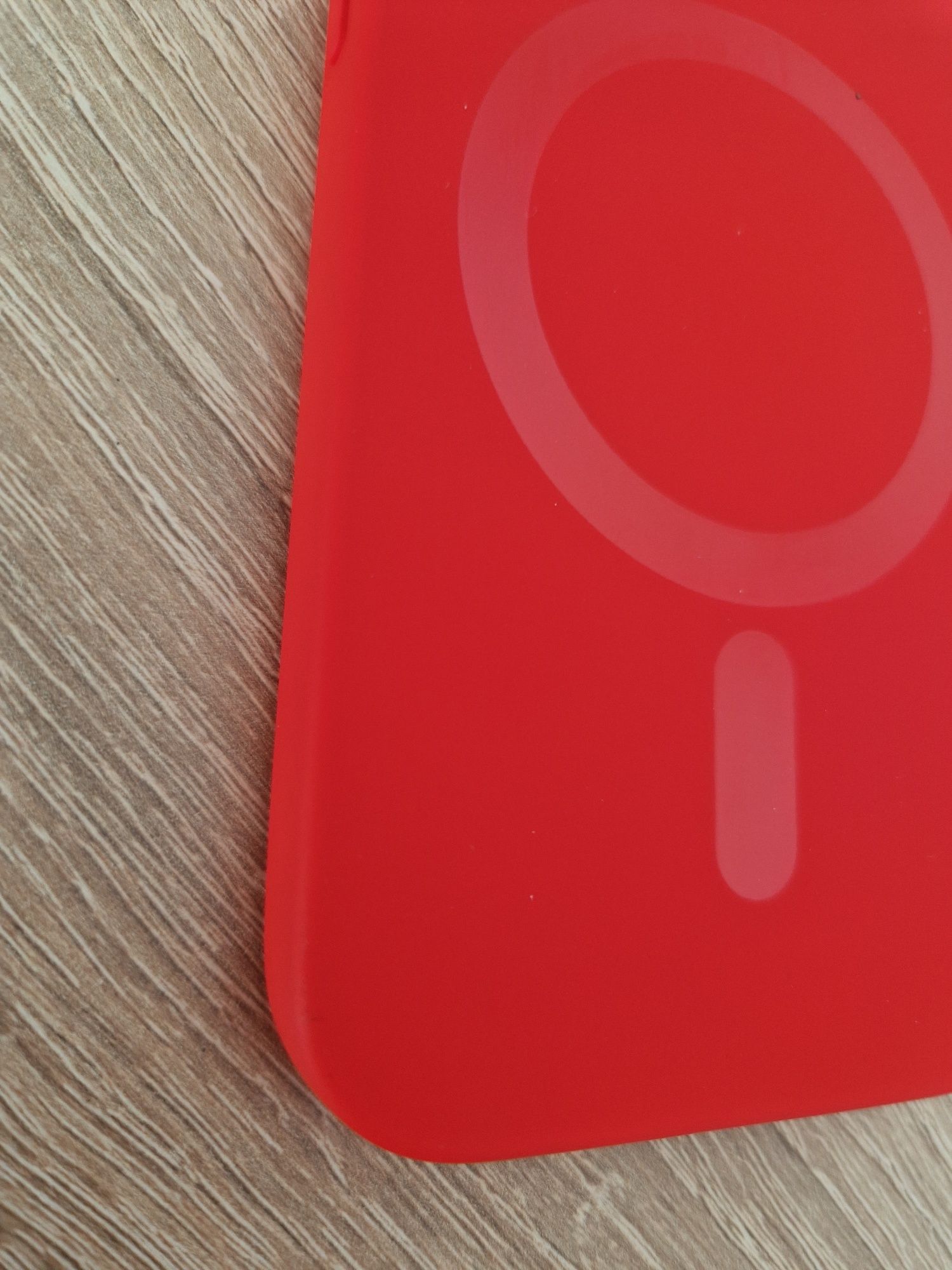 Etui TEL PROTECT MagSilicone Case do Iphone 14 Pro Czerwony