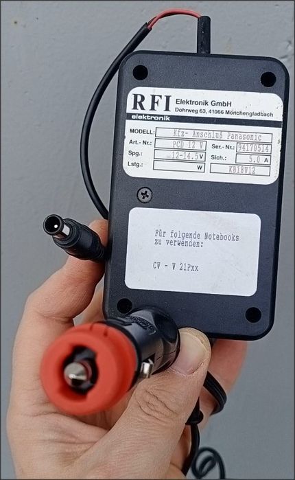 Блок питания RFI Elektronik, питание 12В, на выходе 18.2В, 5А