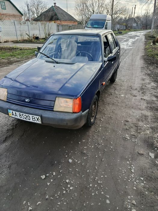 Продам славуту 2010 года выпуска инжектор на полном исправном ходу