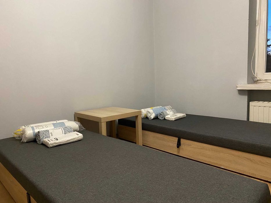Kwatera dla 13 osób / KOMORNIKI / квартира / blisko biedronka