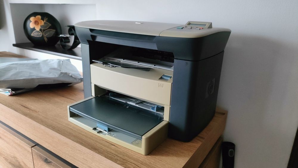 Drukarka laserowa + 2 tonery