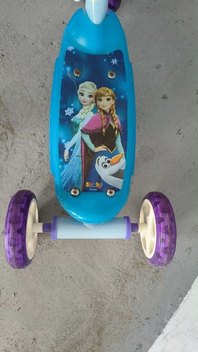 Trotinete com mochila