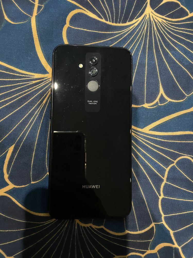 Huawei mate20 lite