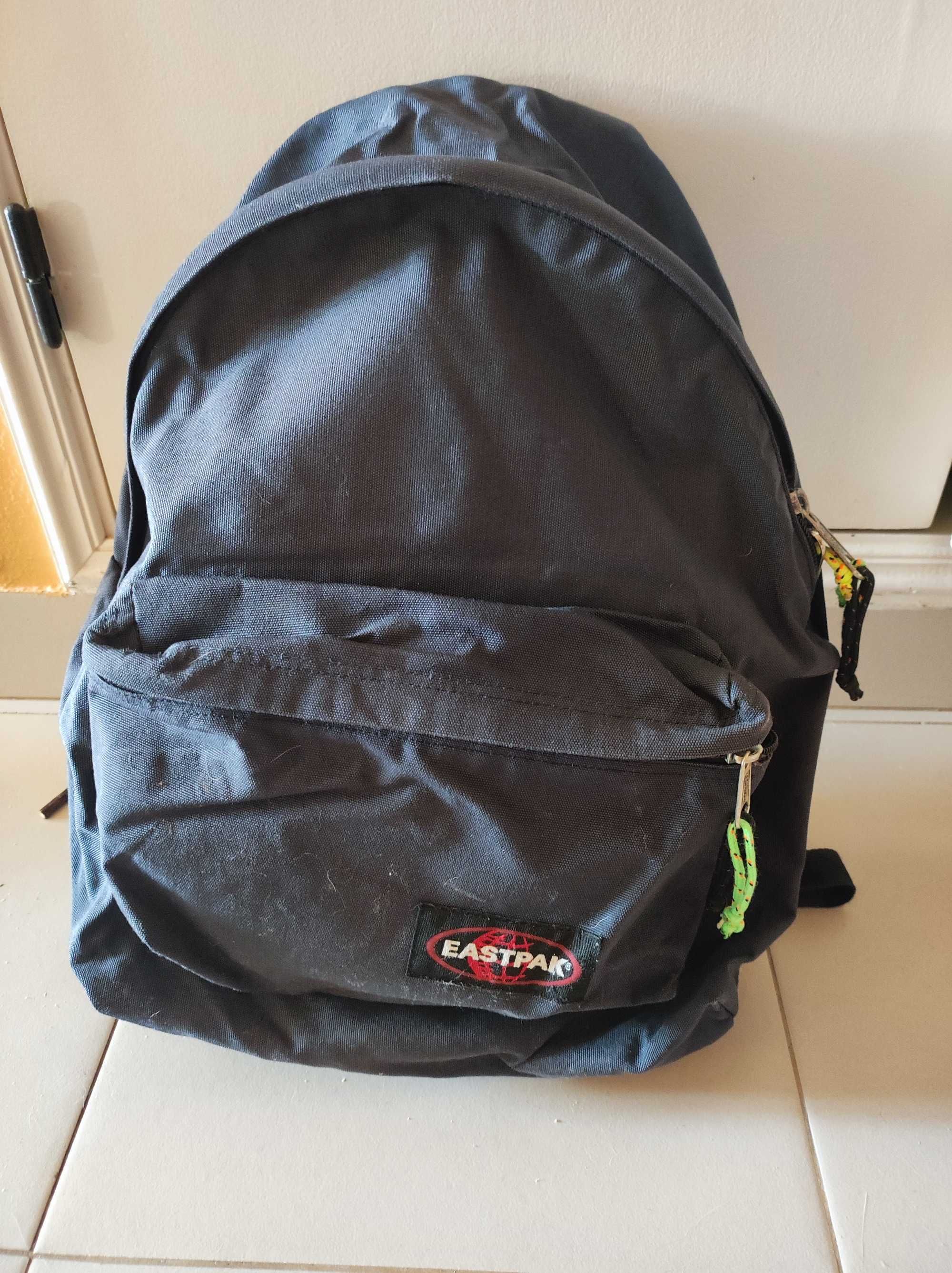 Vendo mochila Eastpak