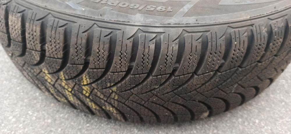 Гума + диски 195 60 15 Roadstone Winguard