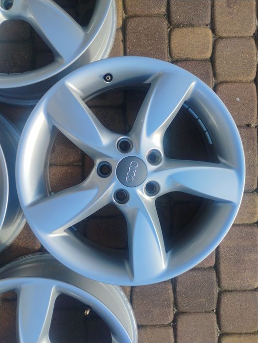 8V0 Oryginał felgi 17cali Audi S-line A3 S3 A4 B6 ,B7