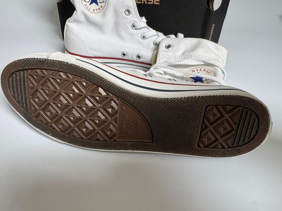 Nowe trampki wysokie damskie CONVERSE białe 40