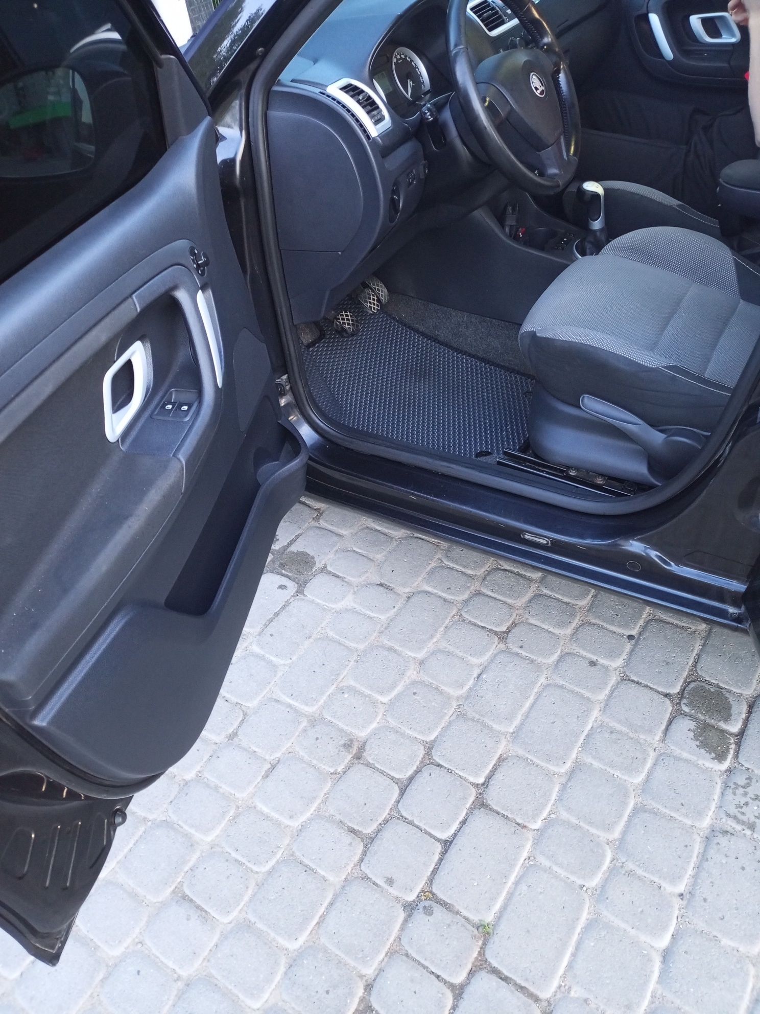 Продам шкоду фабію vrs