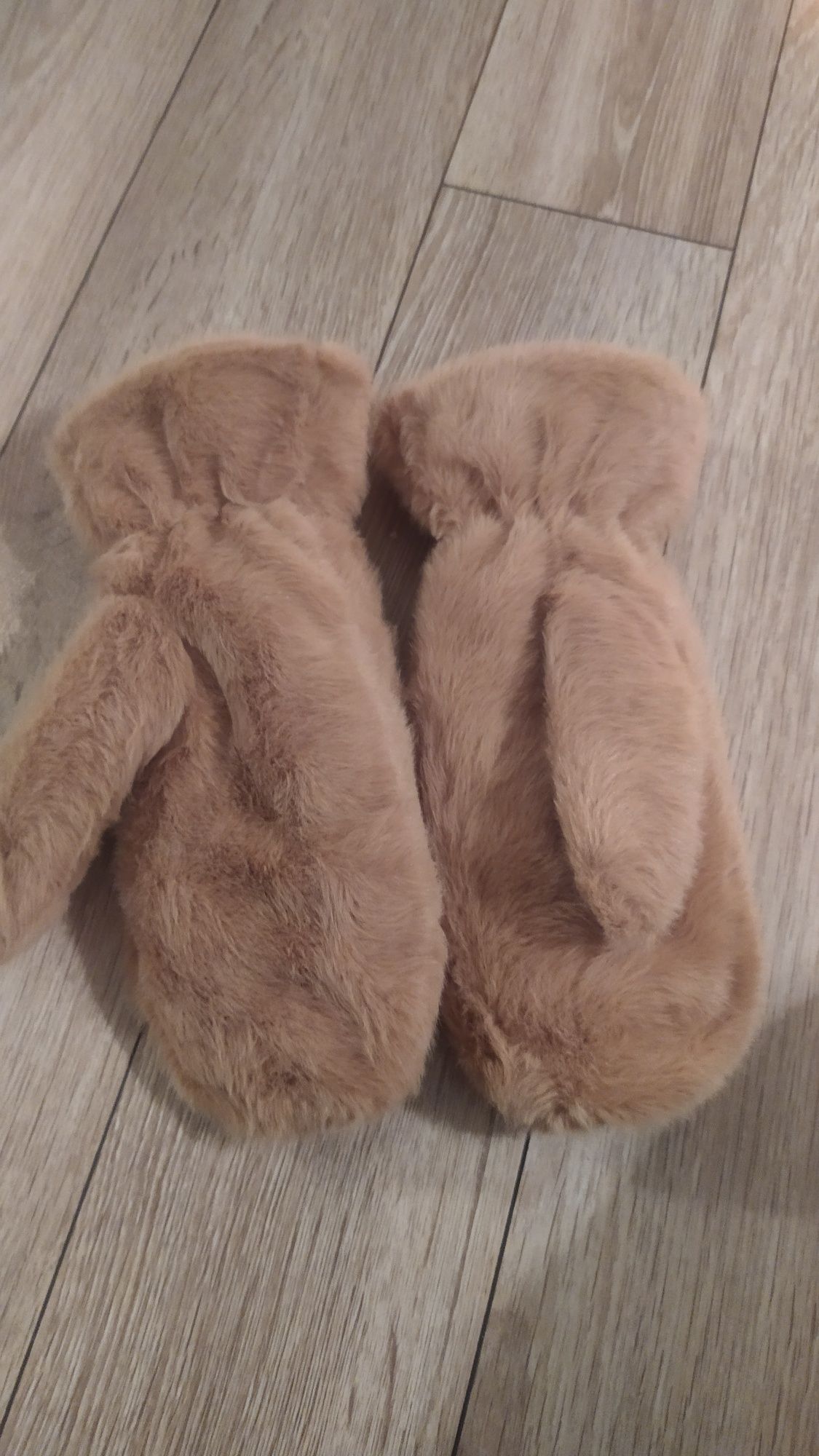Rękawice dziewczęce, damskie, milusie.