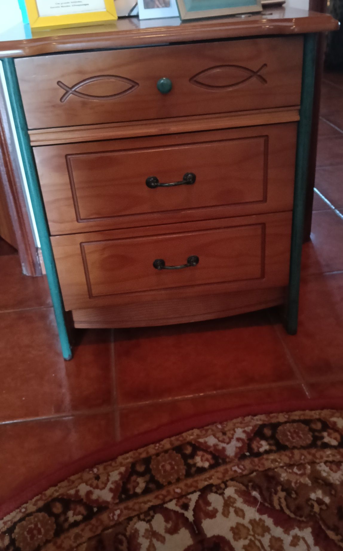 Mesa de cabeceira