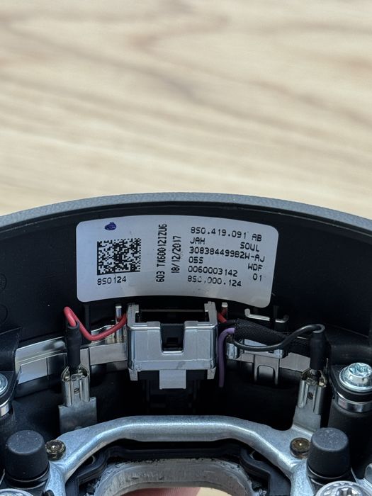 Volante Audi TT 8S/MK3