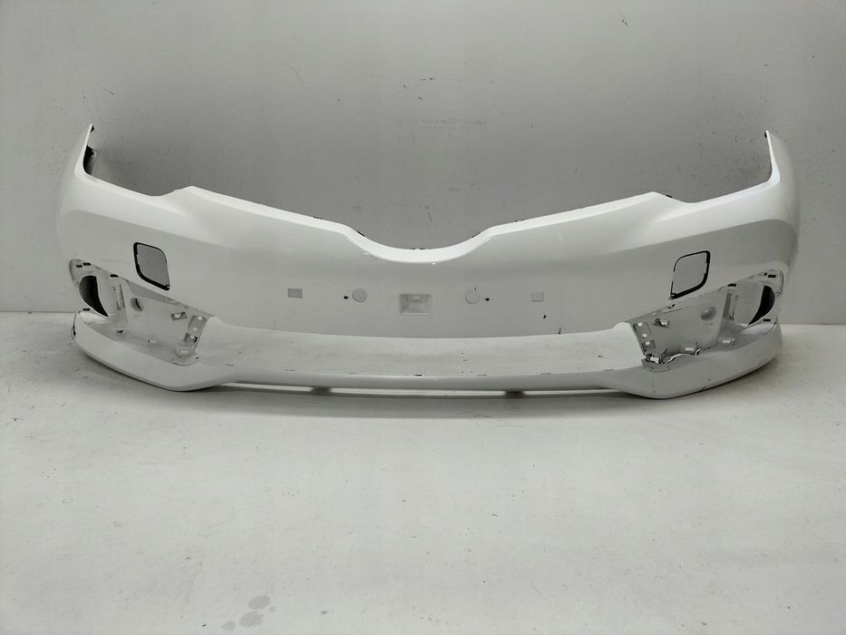 Zderzak przedni przód TOYOTA AURIS II LIFT 15-