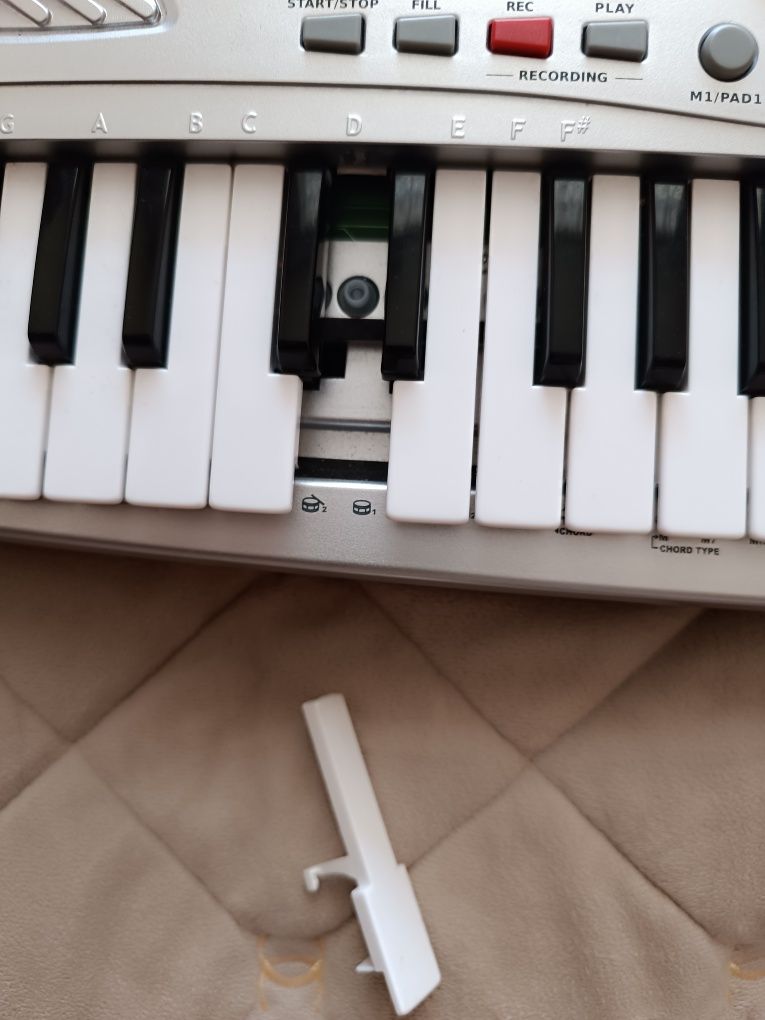 Синтезатор MEDELI mc37A