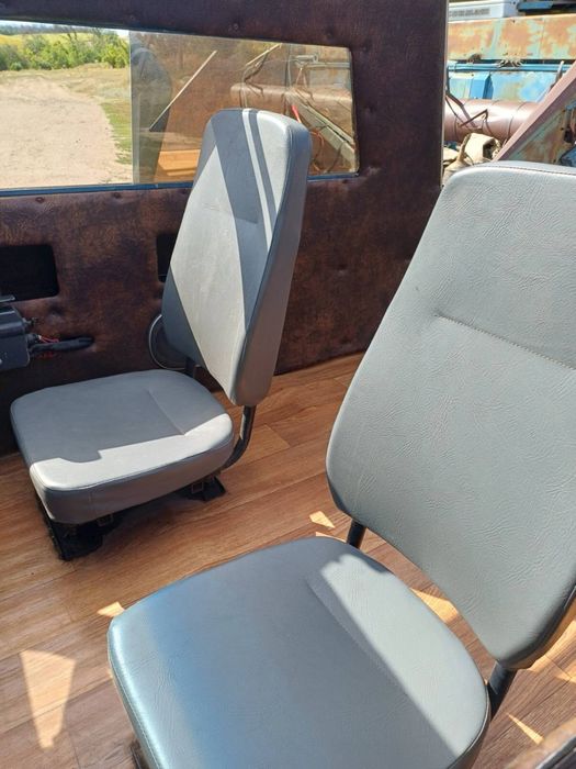 Моторна лодка Прогрес - 4 з мотором Tohatsu 50 к.с.