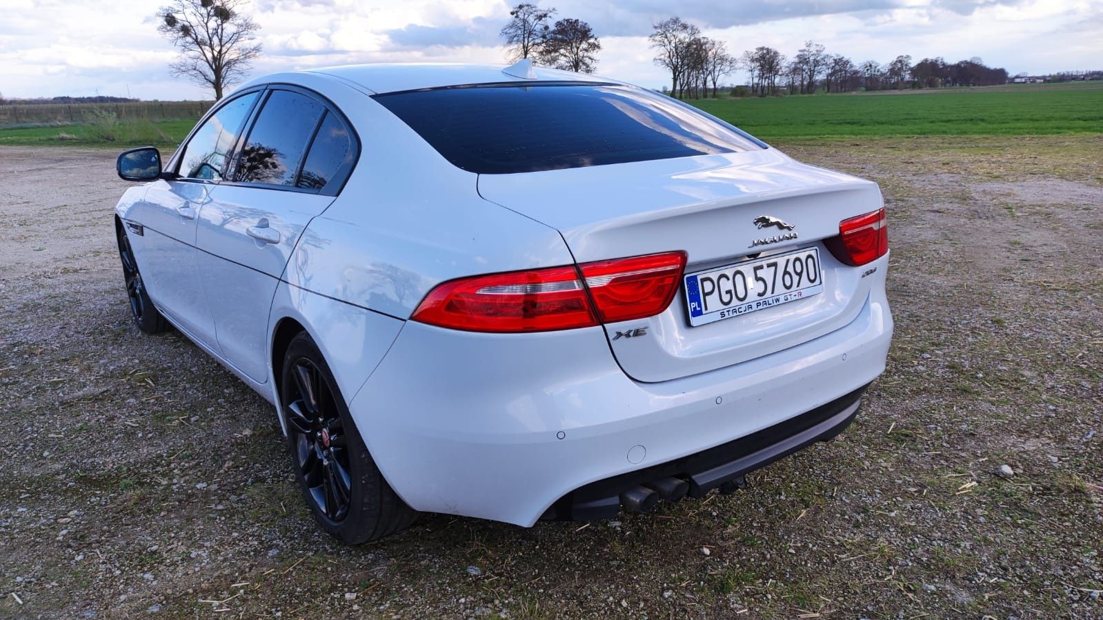 Jaguar XE Prestige Premium-Prywatne ogłoszenie!