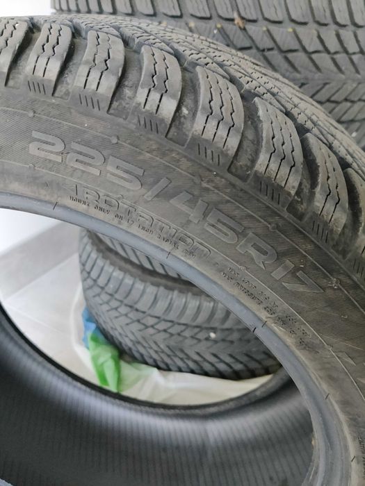 Opony zimowe Nokian Snowproof 2 225/45 R17
