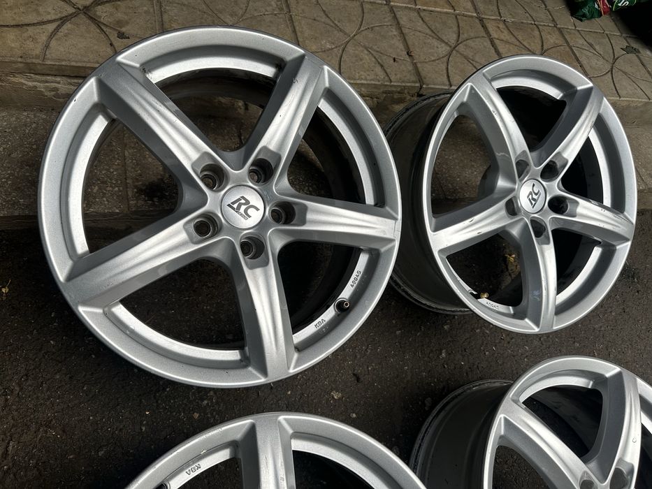 Литые диски R17 5x112