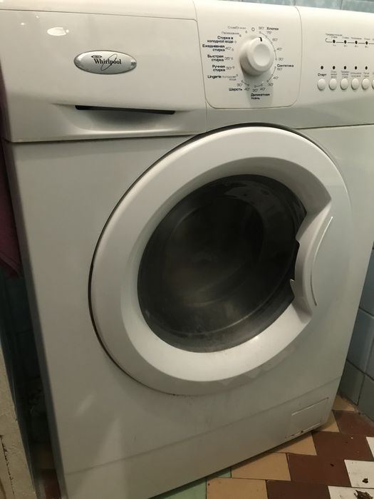 Пральна машинка Whirlpool