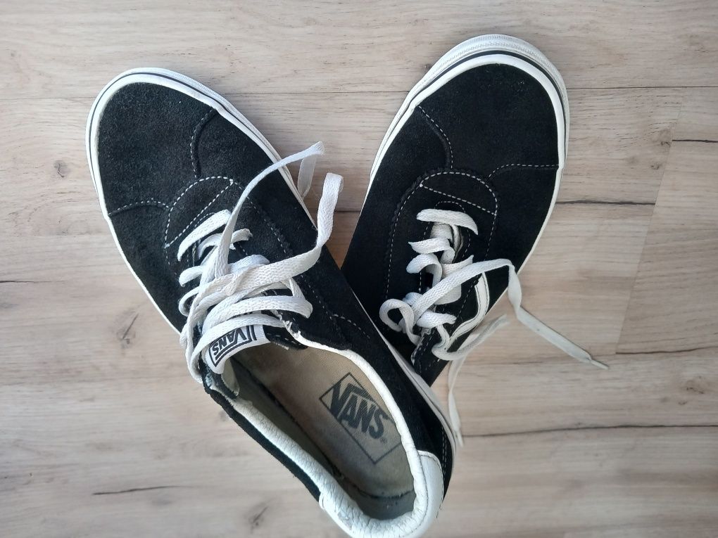 Buty Vans rozm. 40,5 dl wkl 26 cm