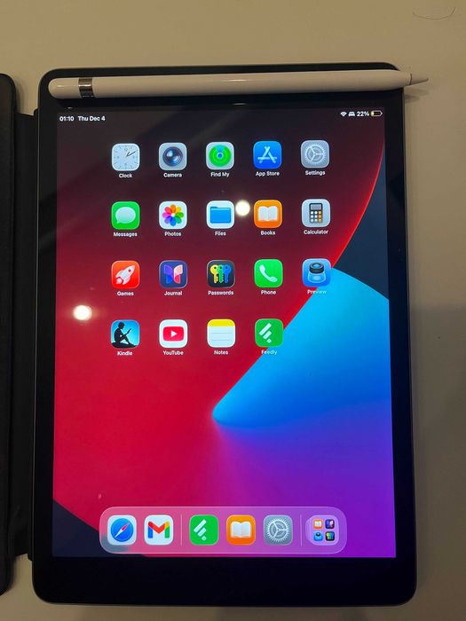 iPad 8 geração + Smart Folio + Apple Pencil, Preto, iPadOS 26