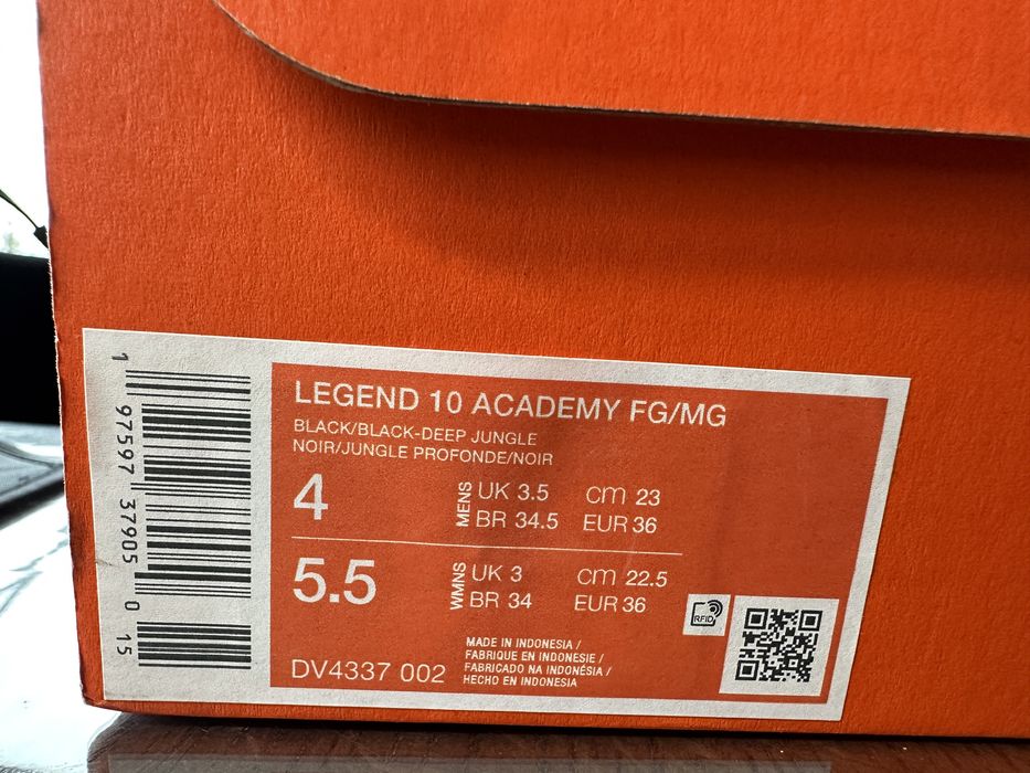 Buty piłkarskie Nike legend Academy 36