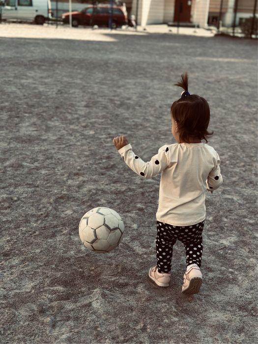 Няня для вашого малюка, жк софія/вишневе