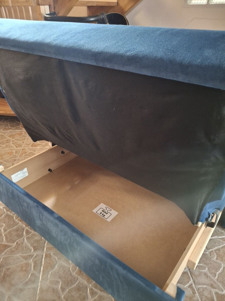 Sofa niebieska z funkcją spania