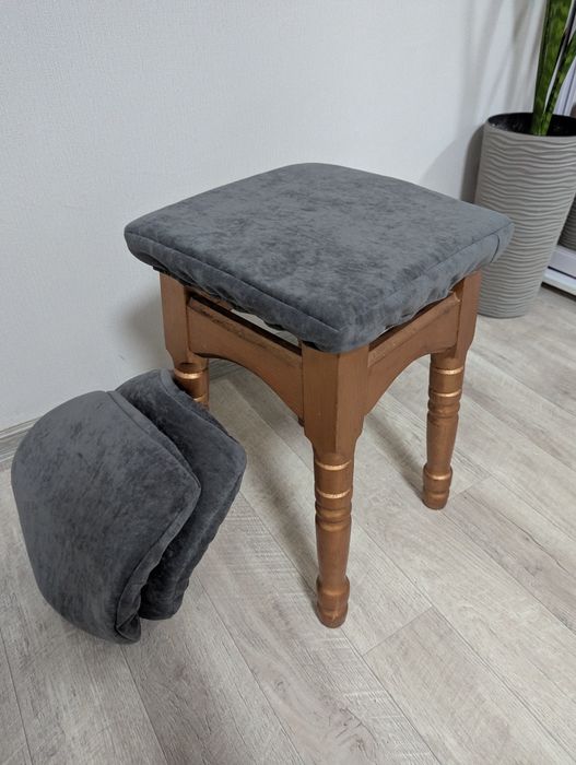 Чохли на табуретки