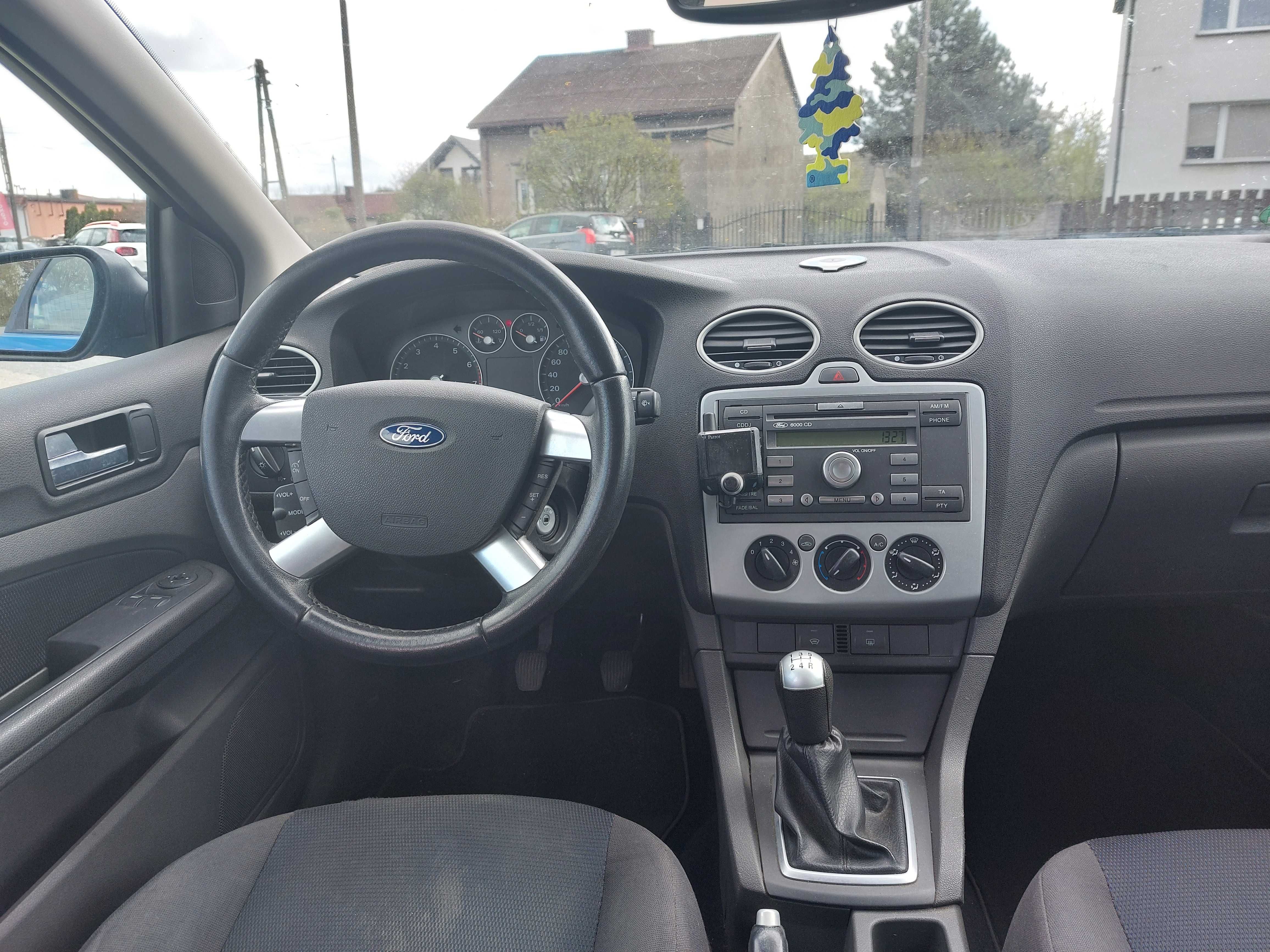 Ford Focus 1.6 101KM Klima Prywatnie