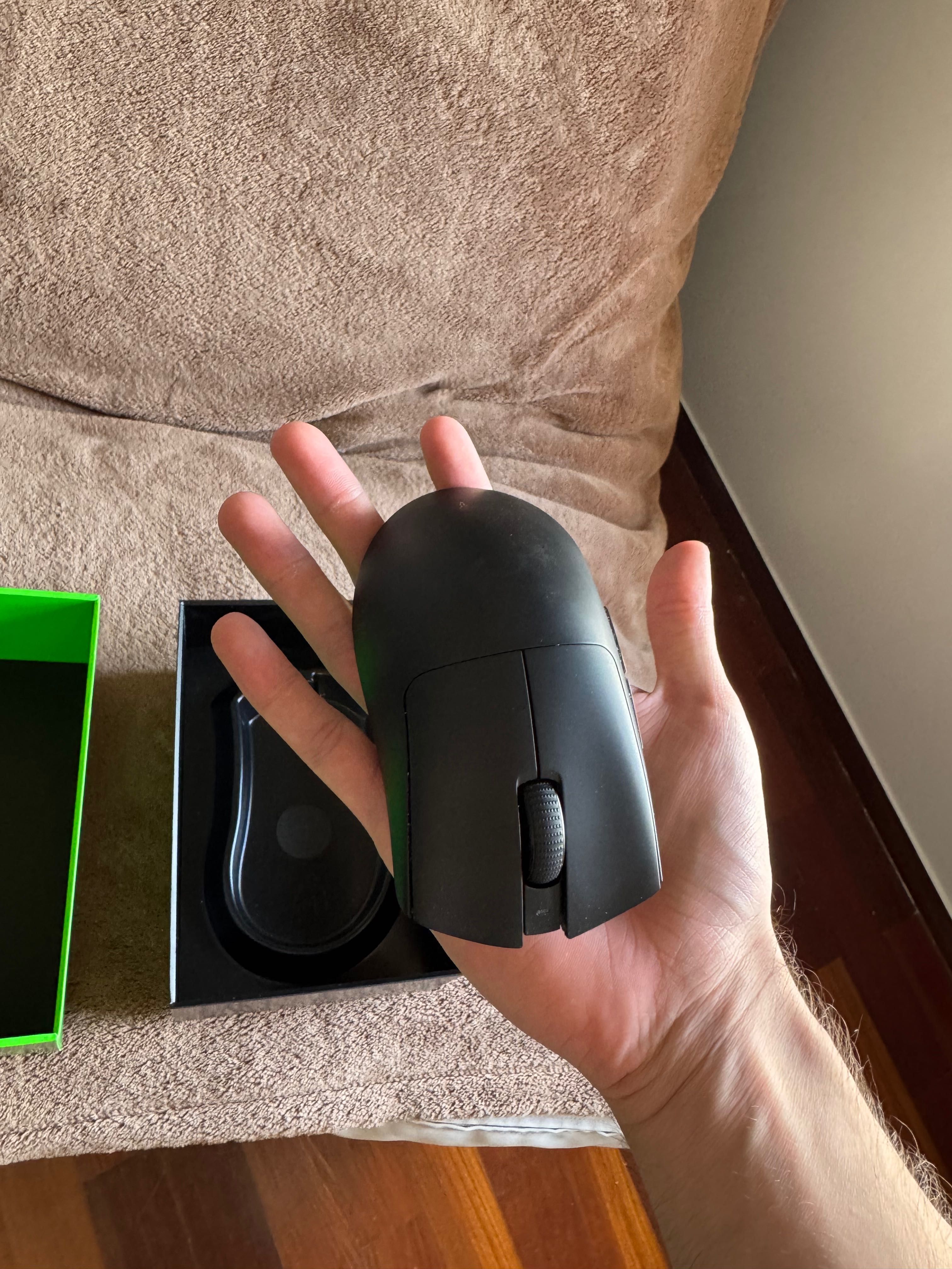 Razer Deathadder V3 PRO 8000Hz ph