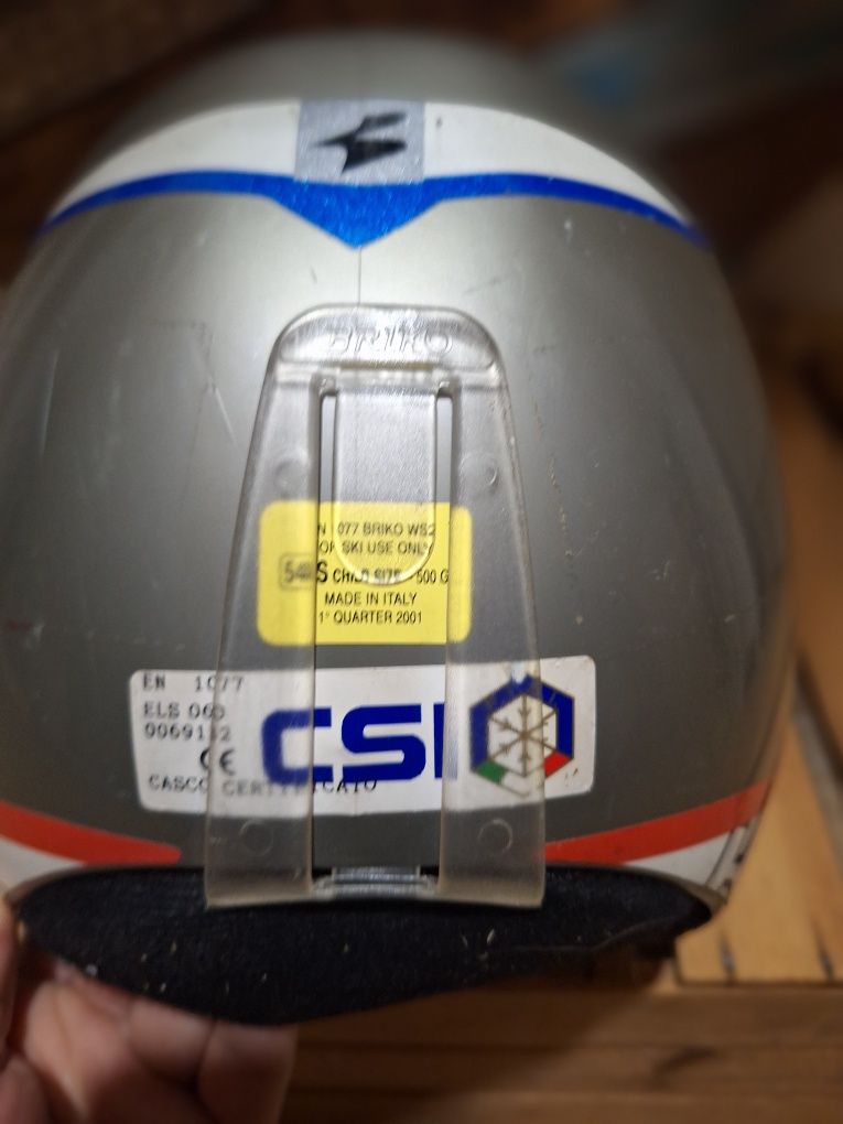 Kask narciarski dla dziecka