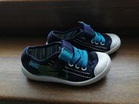 Trampki, buty dziecięce rozmiar 26