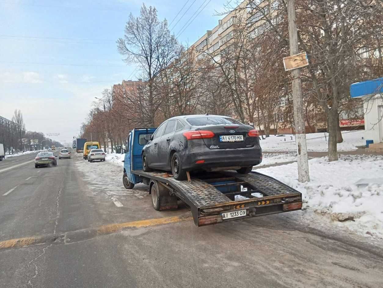 Евакуатор. Евакуація авто