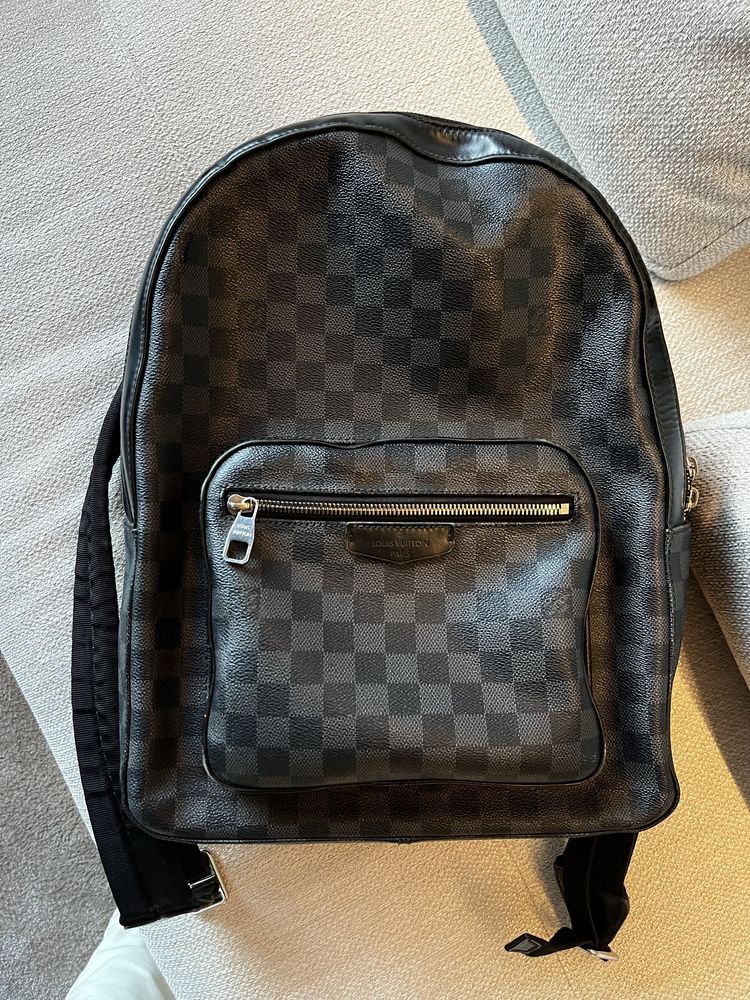 Plecak Louis Vuitton Josh w kolorze Graphite