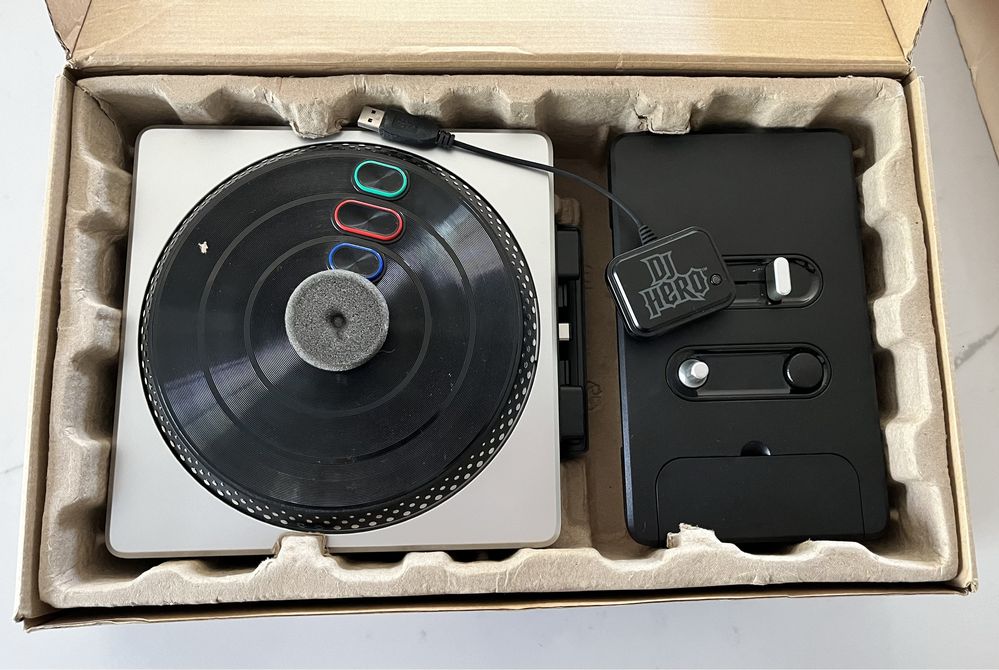Gry na Play Station 3 PS 3 - DJ Hero + mikser