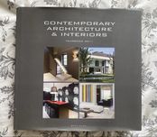 Książka ,,Contemporary architecture & interiors” Yearbook 2011