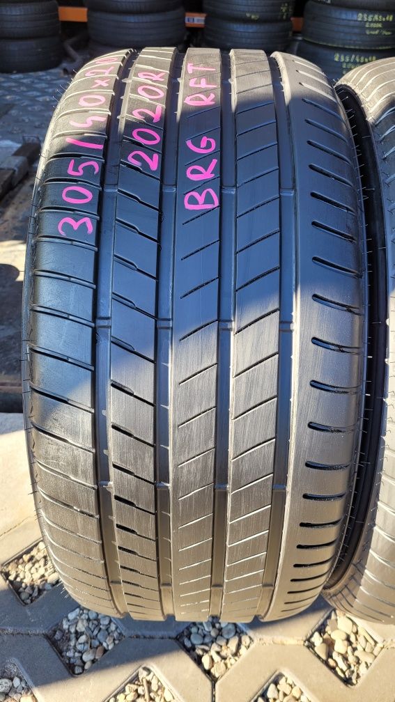 Para opony letnie Bridgestone 305/40 20R 2020r RunFlat 7mm