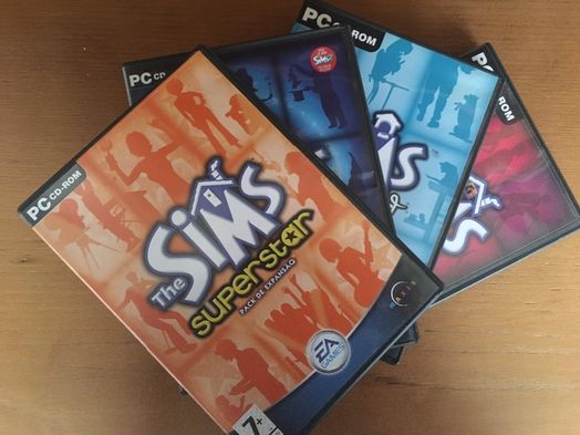 Sims e Sims 2 para o Pc - Vendo em Separado