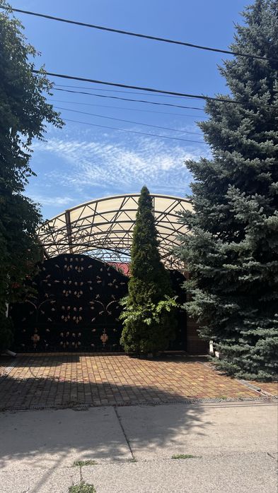 Элитный дом в с. Червоний Шахтарь (Вольное), ул. Набережная.