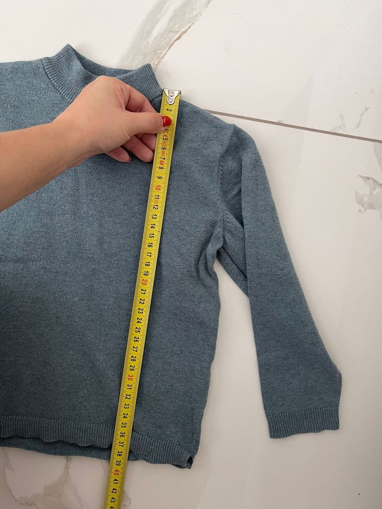 Sweter marki zara rozmiar 104 cm