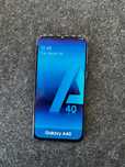 Atrapa telefonu Samsung A40