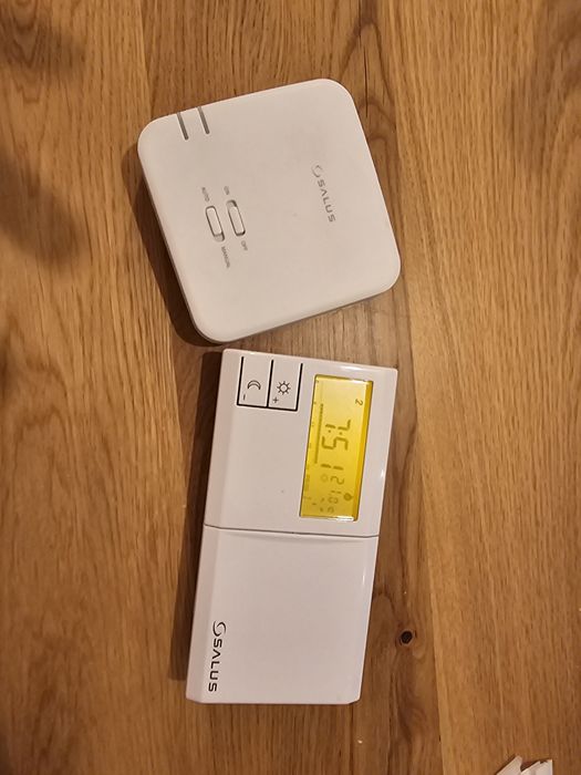 Sterownik regulator termostat pokojowy bezprzewodowy 091 fl/rf Salus