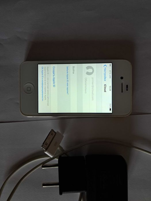 iPhone 4s. 16Gb White б/у.