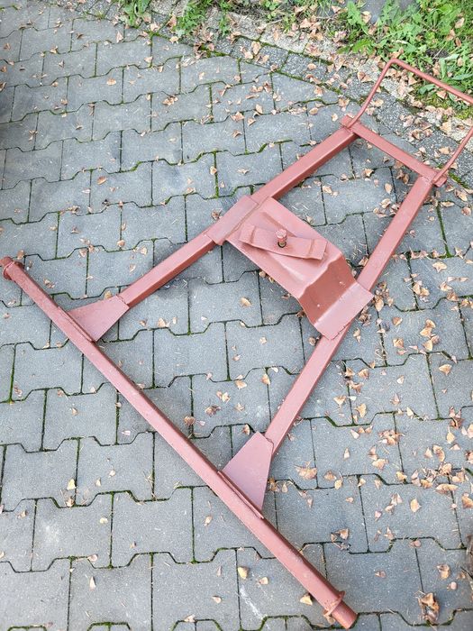 d47. Pozostałości d732,d35 felga ,wózek koła zapasowego