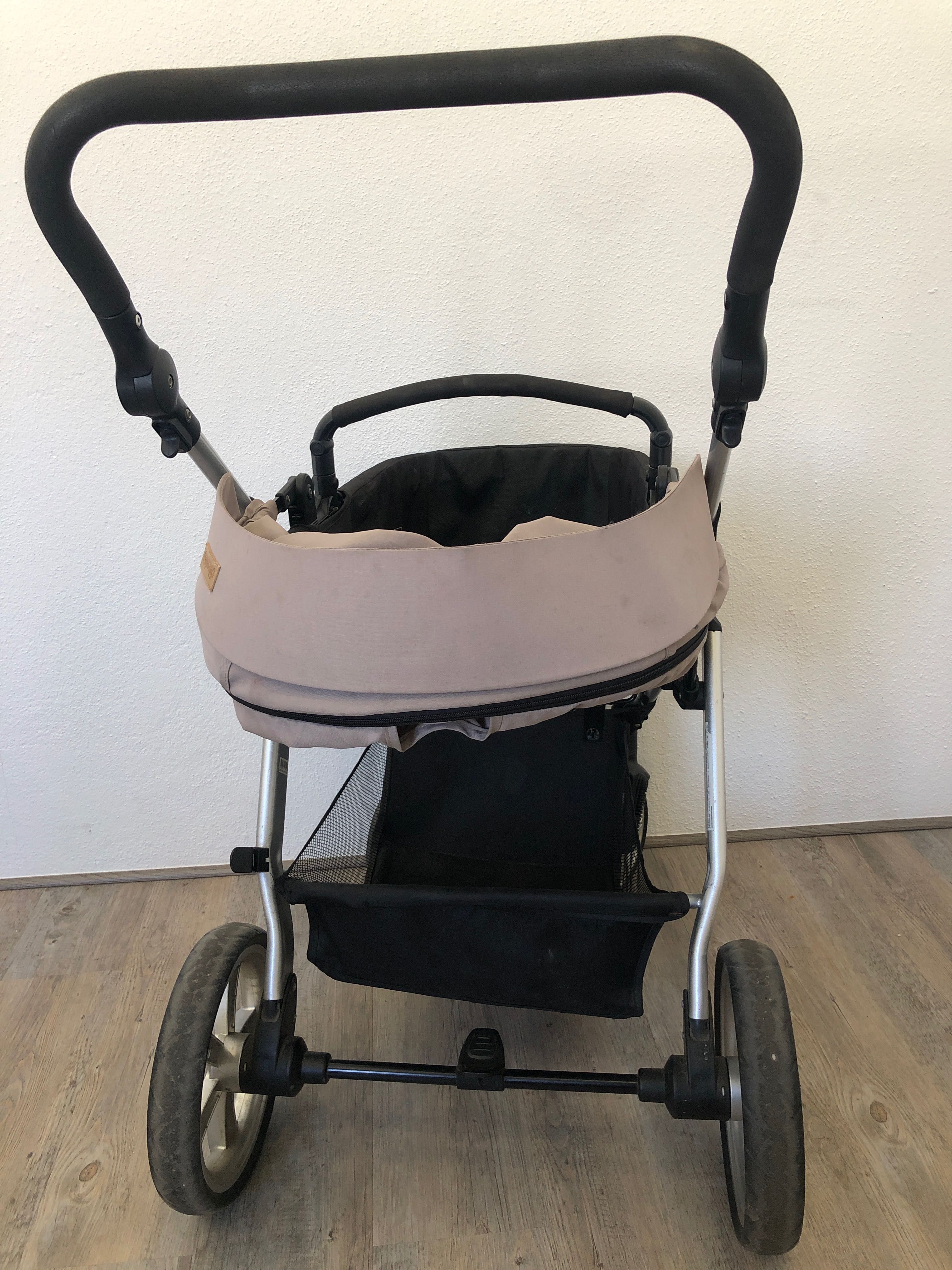 Carrinho de Bebés