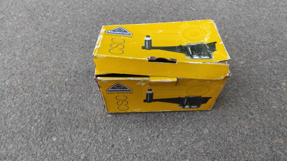 Выжимной подшипник на Renault Scenic бензин 2005 года