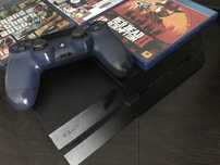 Ps4 500gb fat.