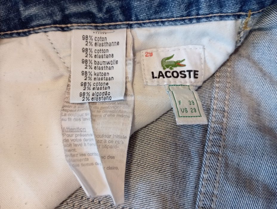 Skinny jeansy Lacoste
