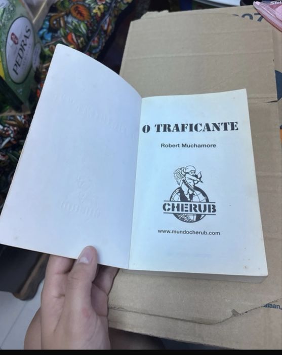 Livro: o traficante